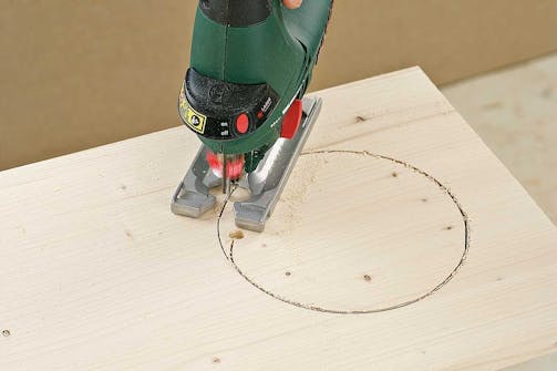 Stiksav: Sav i cirkler med frihånd Stiksav: Sav i cirkler med frihånd